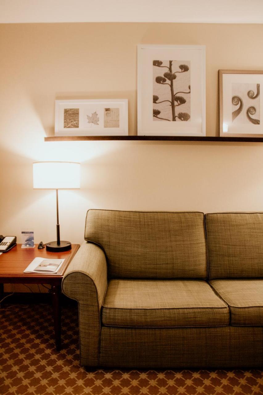 Country Inn & Suites By Radisson, Milwaukee West Brookfield , Wi Eksteriør billede